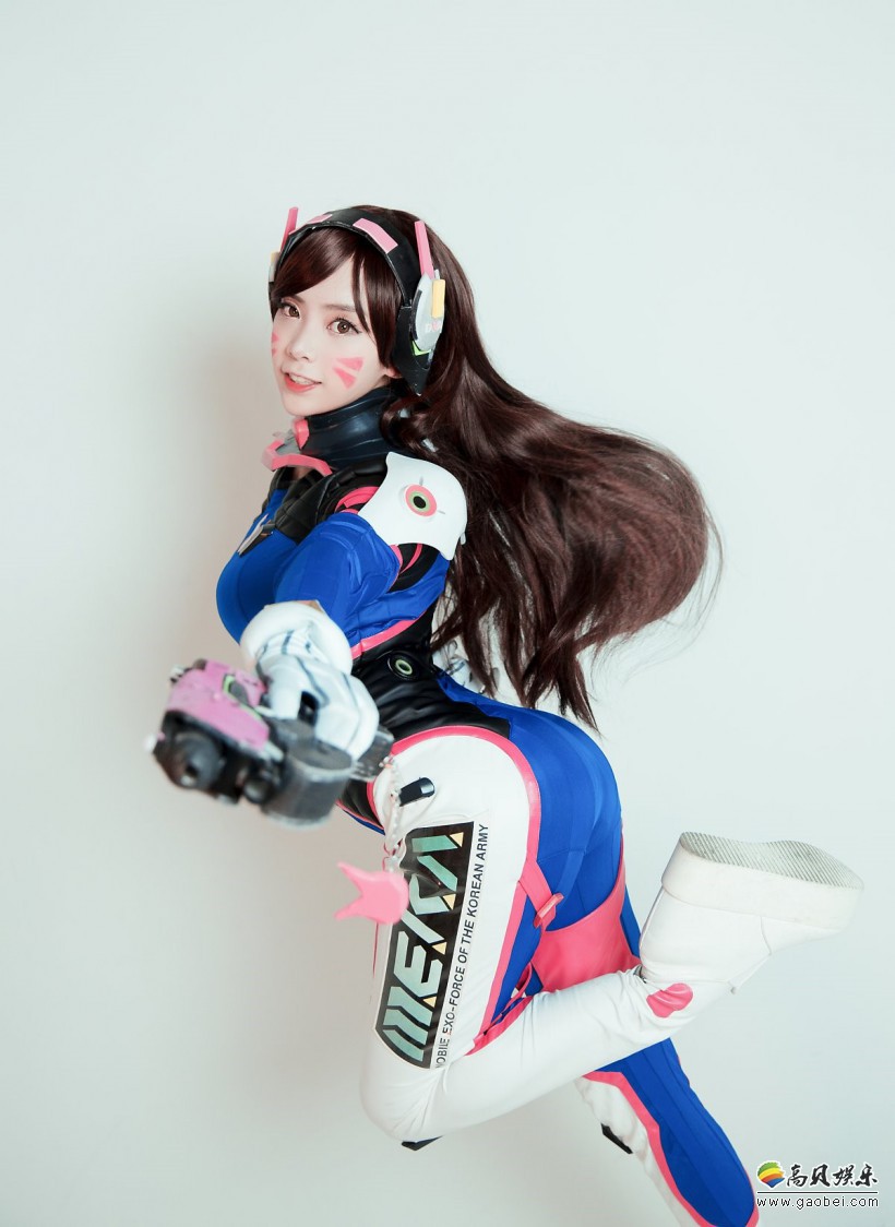 韩国萌妹带来了她的D.VA Cosplay：几乎涵盖了D.VA所有的官方皮肤造型