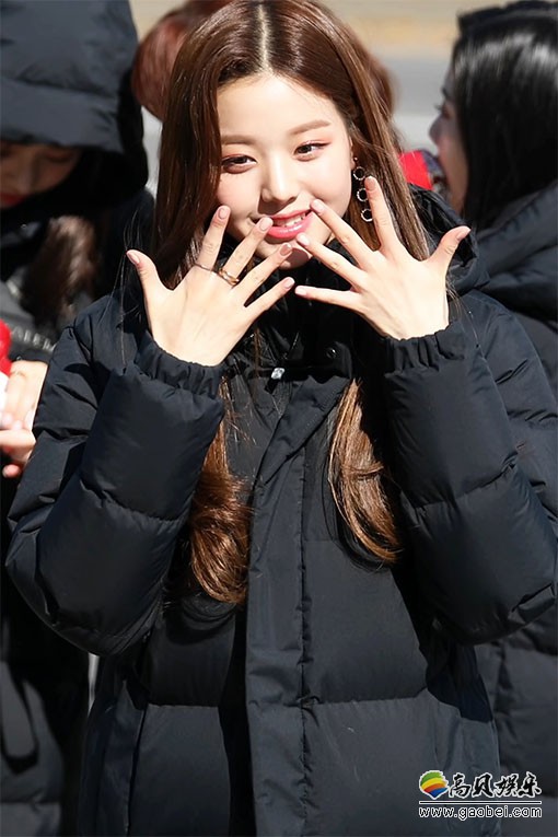 IZONE 单拍秀 拍摄日期：181103【79合集 45.5 GB】