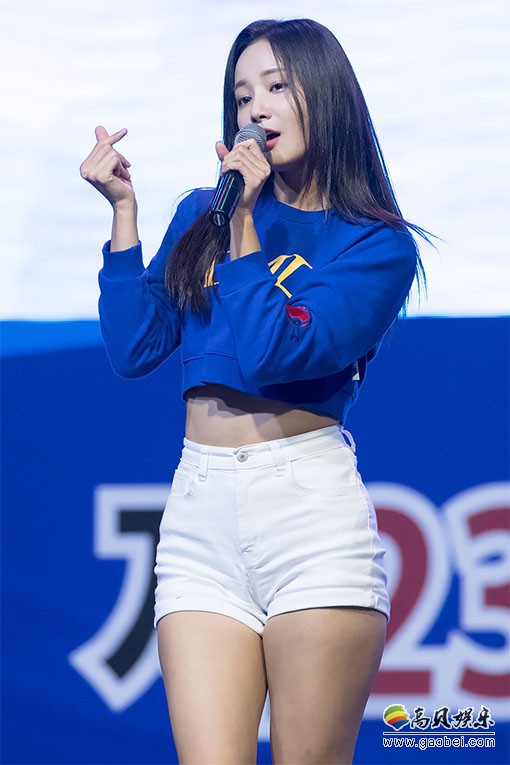 MOMOLAND-YEONWOO高清图片：密阳市民日庆典祝贺演出(2)[ID65462]【47合集】