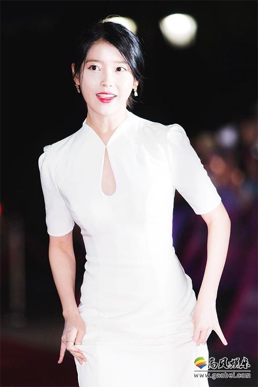 IU李知恩高清图片：APAN Star Awards红地毯[ID70887]【12合集】