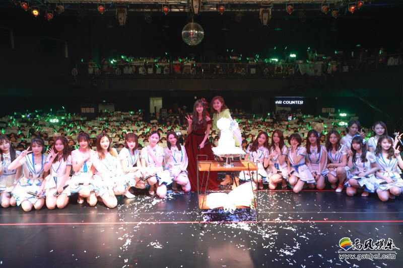 snh48冯薪朵生日fan meeting温情开启:snh48 team nii