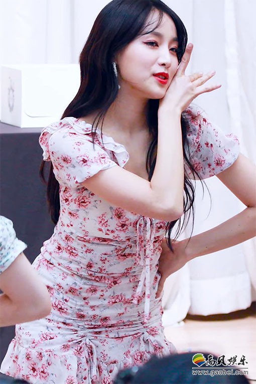 Nature 饭拍秀 拍摄日期：191215【19合集 11.5 GB】