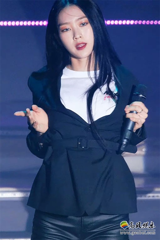 OHMYGIRL 饭拍秀 拍摄日期：191219【9合集 7.95 GB】