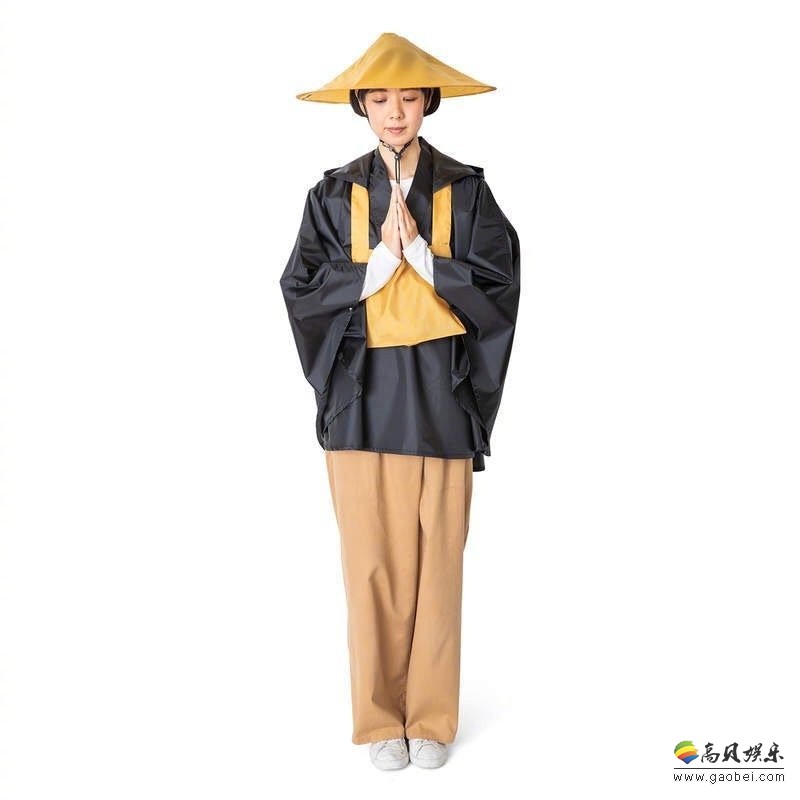 日本推出相当吸睛的僧侣袈裟雨衣将僧侣们日常装束完全移植到雨衣