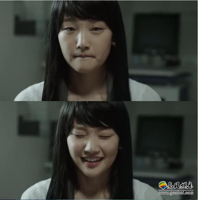 肖央爆料《寄生虫》妹妹基婷扮演者朴素丹，曾经演过当年《小苹果》MV