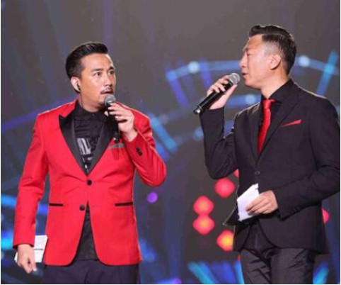 黄磊微博发文网友评论区艾特孙红雷！孙红雷转发微博回应“艾特我干嘛”