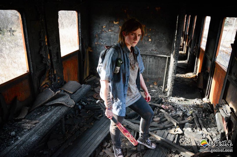 波兰Cosplayer分享《最后生还者2》艾莉Cos！取景废墟体现出末世氛围感