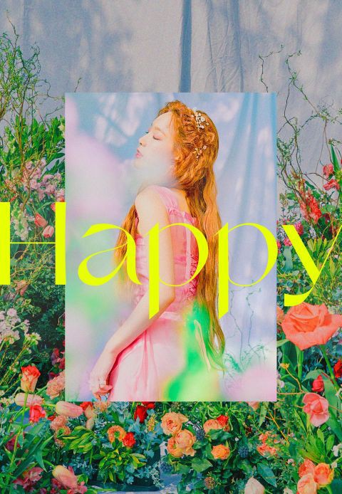 韩国人气组合少女时代泰妍为纪念新曲《Happy》发行将会举行V live直播