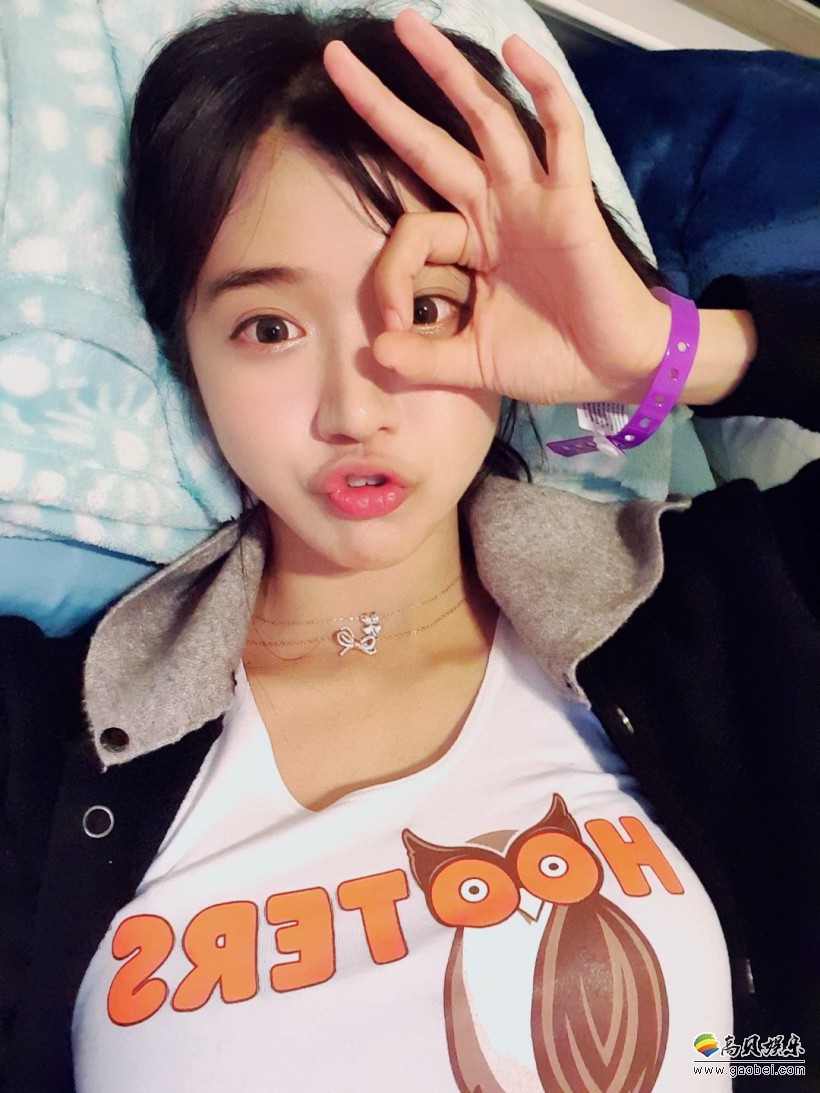 韩国Yoomjji企鹅妹Jinny！不仅外型可爱，精通英语，还会讲中文以及日文