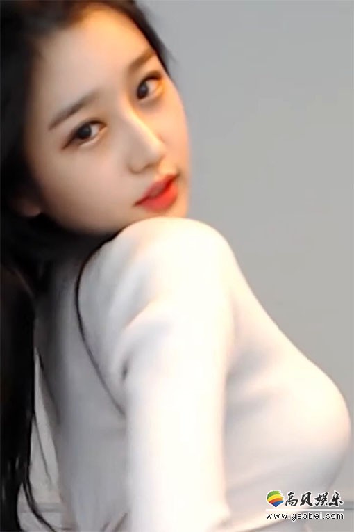 女主播 饭拍秀 [ID93069版本]【50合集 3.66 GB】