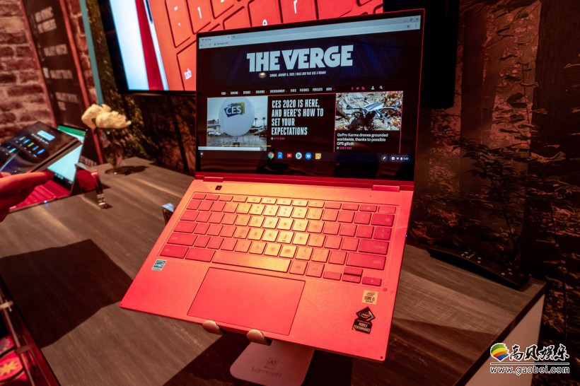 三星Galaxy Chromebook确定其发售日期！搭载13.3英寸4K OLED显示屏