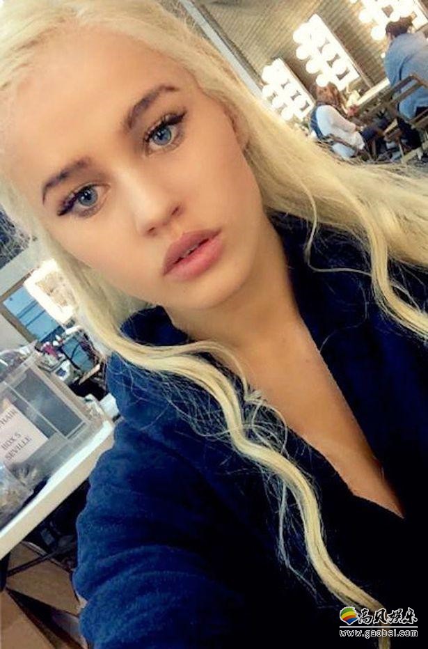 《权游》第五季龙妈替身正妹！小麦色皮肤＋典型欧美立体五官看起来性感