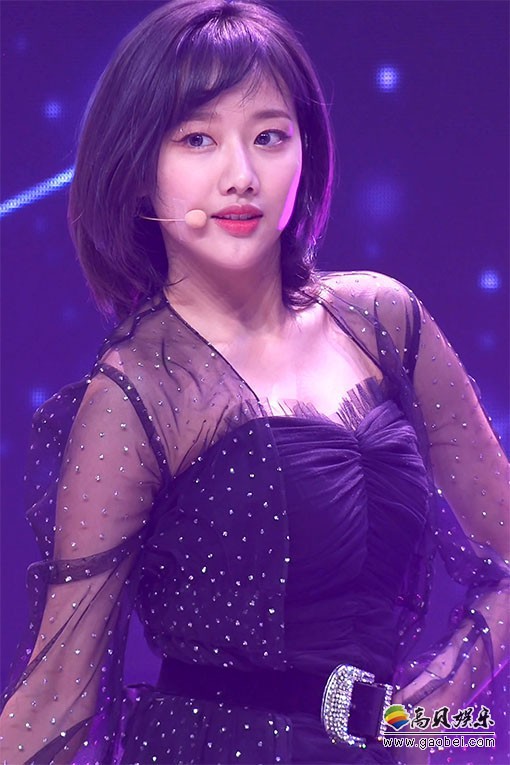 APRIL 饭拍秀 拍摄日期：20200430【5合集 1.07 GB】