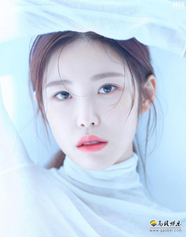 Secret全孝盛近日发布新资料照，她以“清新性感风”吸引广大粉丝们目光