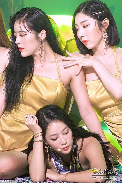 SOYOU 饭拍秀 拍摄日期：20200802【2合集 599 MB】