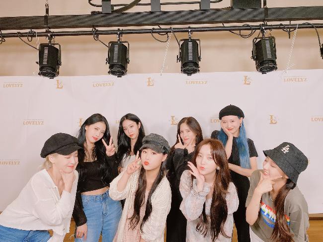 Lovelyz月初已传出回归消息，很快宣布确切日期，粉丝们可以开始期待了