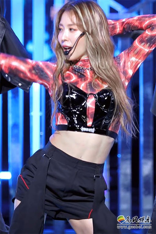 BoA 饭拍秀 拍摄日期：20201206 【5合集 1.26 GB】