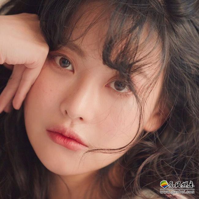 吴涟序近日在SNS发布一组近照，展示多变梦幻造型，吸引广大粉丝们目光