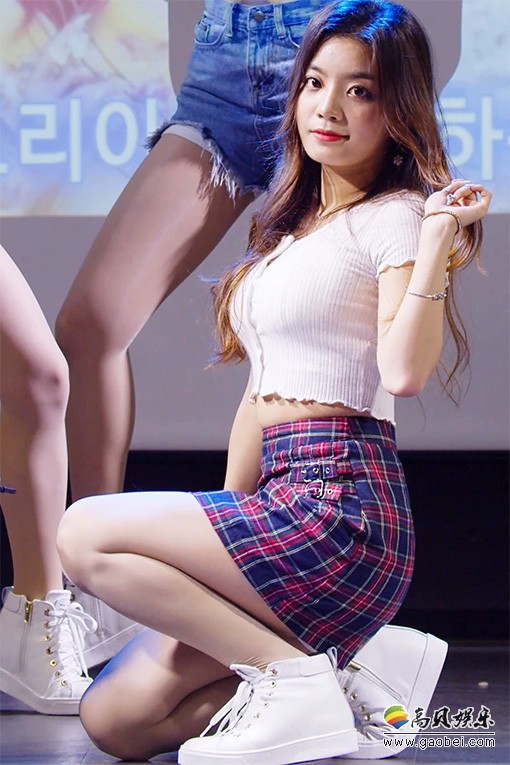 FLORIA 饭拍秀 拍摄日期：20210530【51合集 21.7 GB】