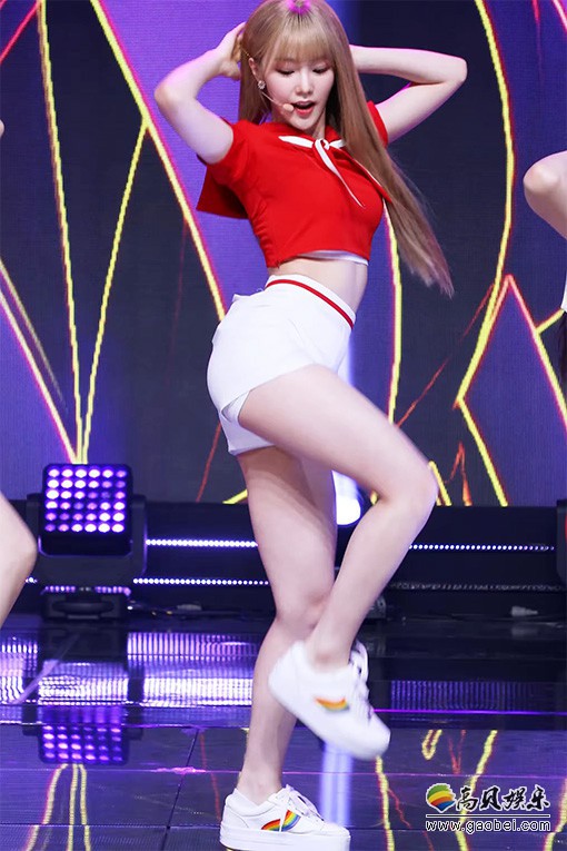 woo!ah! 饭拍秀 拍摄日期：20210618【2合集 337 MB】