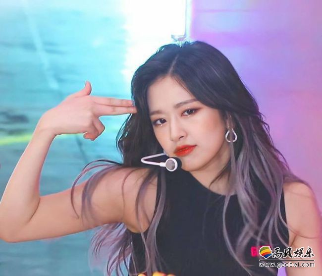 STARSHIP娱乐官方公布新女子组合首名成员安宥真，确认她是该组合队长