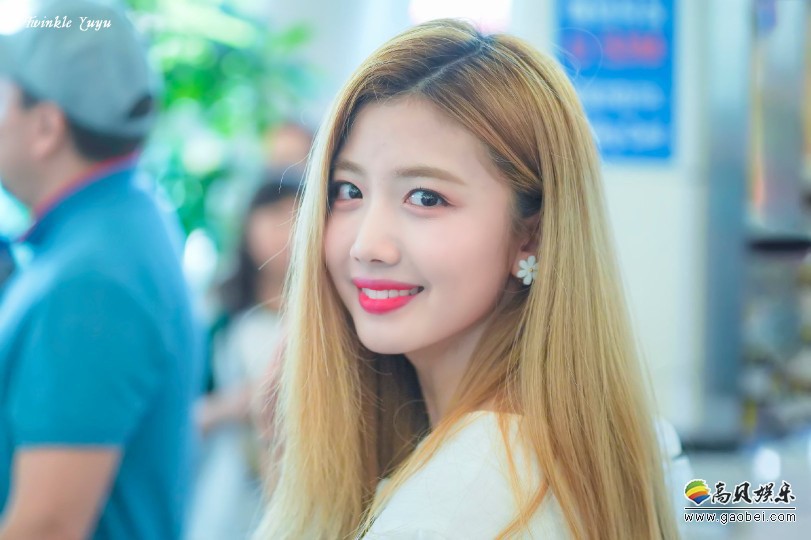 Yuju崔裕姝隶属哪个韩国女团成员?拥有何种特质展现魅力吸引粉丝视线? Yuju崔裕姝隶属哪个韩国女团成员?拥有何种特质展现魅力吸引粉丝视线?