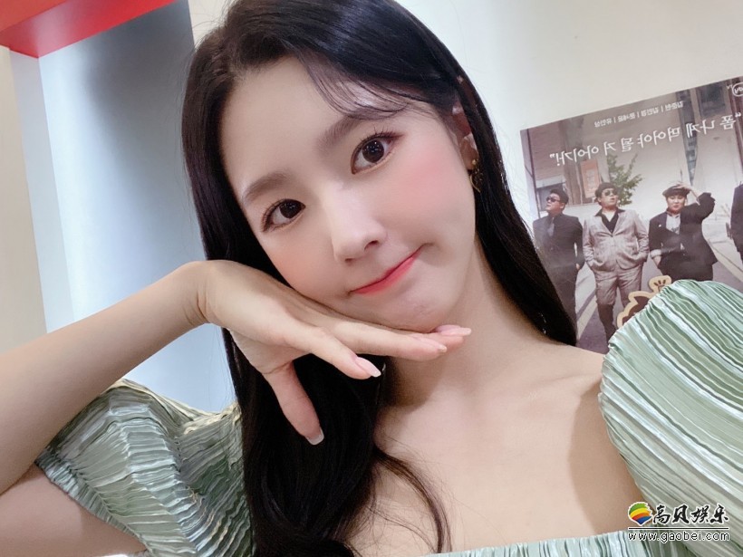 Mi Yeon曺薇娟隶属哪个韩国女团成员？为何说她像洋娃娃一样闪耀光芒？