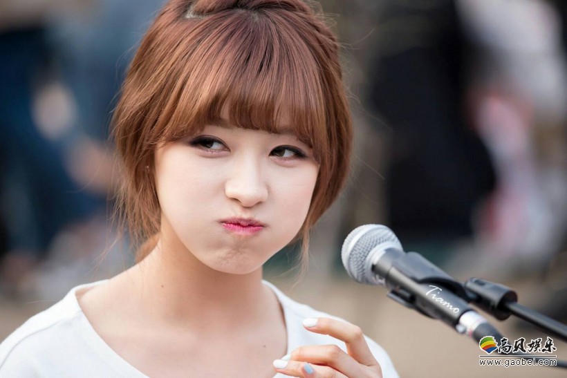 Seung Hee吴承姬跟随哪个女团正式出道？兼具怎样精致外貌和坚强实力？