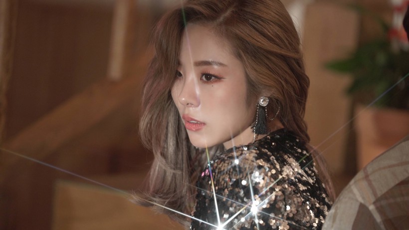 Whee In丁辉人隶属哪个女团？何时正式出道？具备怎样超强实力与嗓音？