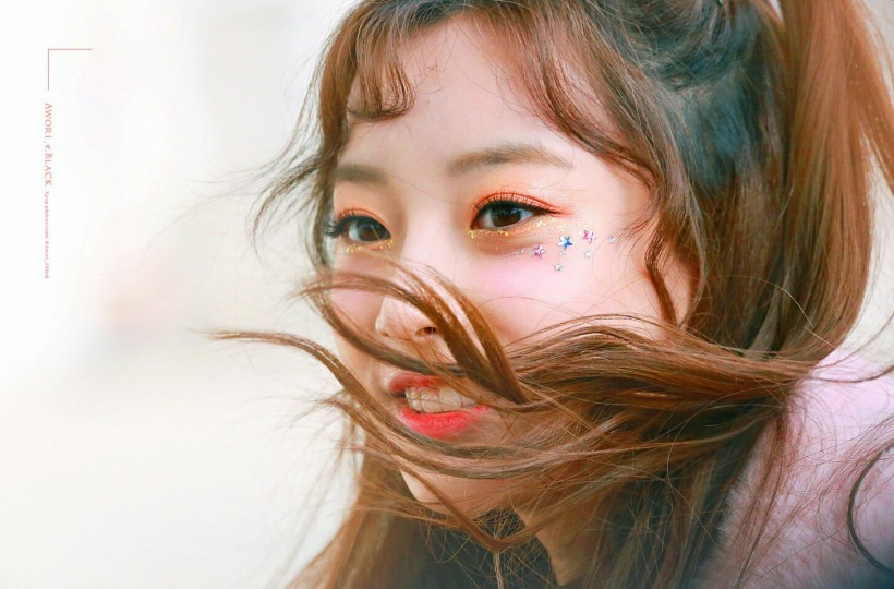 Hyun Joo李玹珠跟随哪个女团发布专辑出道？她为何获得许多粉丝喜爱？