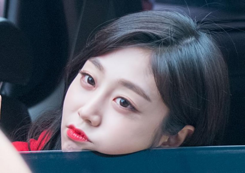 Seo JiSoo徐智秀是哪个女团成员转型成功？何时签订专属合约成为演员？