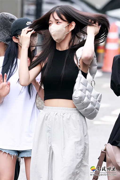 LOONA 饭拍秀 拍摄日期：20220624【9合集 1.87 GB】