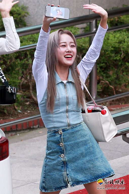 bugAboo 饭拍秀 拍摄日期：20220708【5合集 1.25 GB】