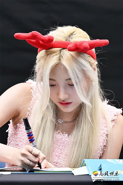 ILY1 饭拍秀 拍摄日期：20220723【8合集 3.94 GB】