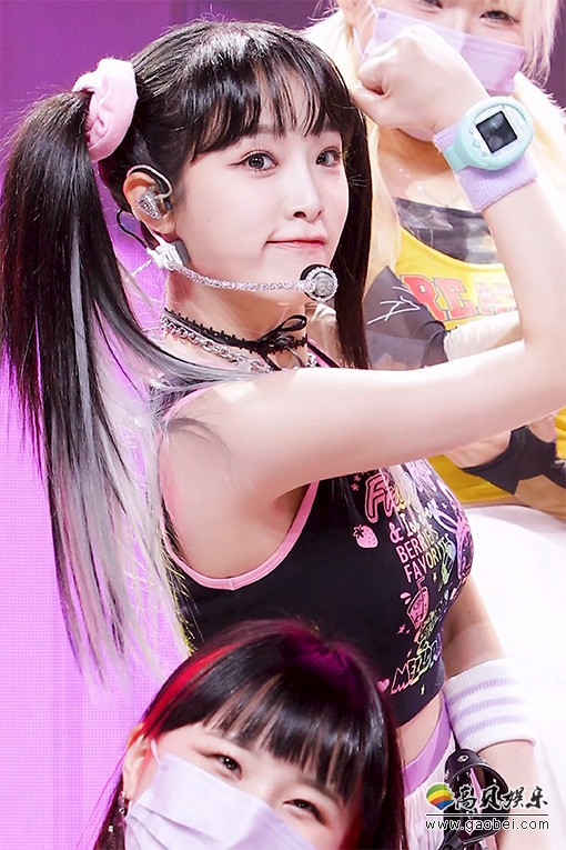 YENA 饭拍秀 拍摄日期：20220812【2合集 801 MB】