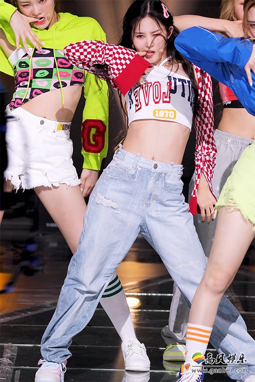 TRI.BE 饭拍秀 拍摄日期：20220821【3合集 1.21 GB】