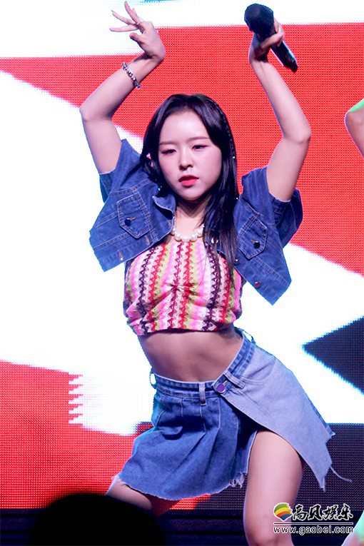 We;Na 饭拍秀 拍摄日期：20221008【3合集 1.07 GB】