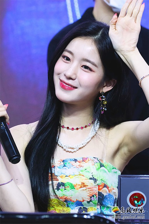 woo!ah! 饭拍秀 拍摄日期：20221118【16合集 7.97 GB】