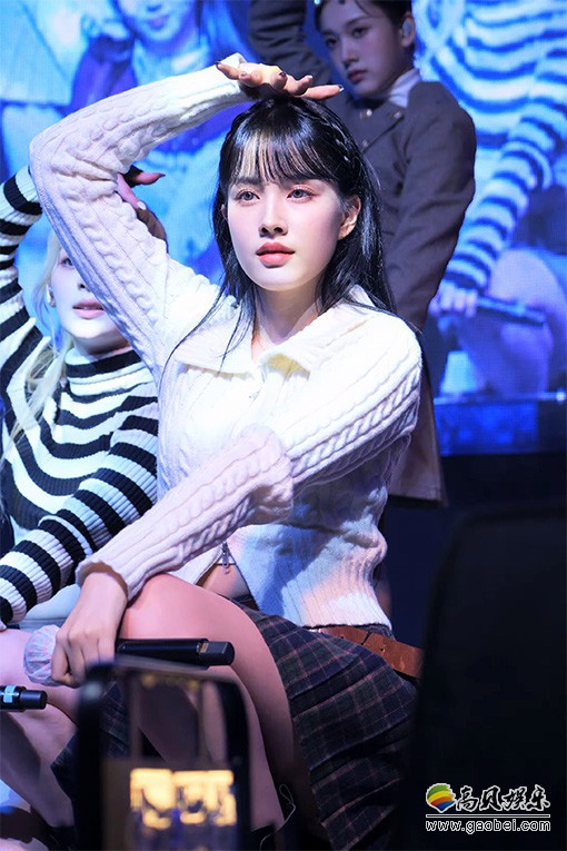 STAYC 饭拍秀 拍摄日期：20221119【8合集 16.4 GB】