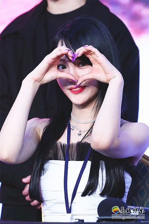 woo!ah! 饭拍秀 拍摄日期：20221204【24合集 9.74 GB】