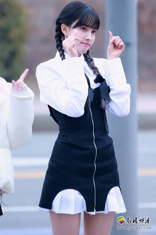 STAYC 饭拍秀 拍摄日期：20230218【29合集 28.3 GB】