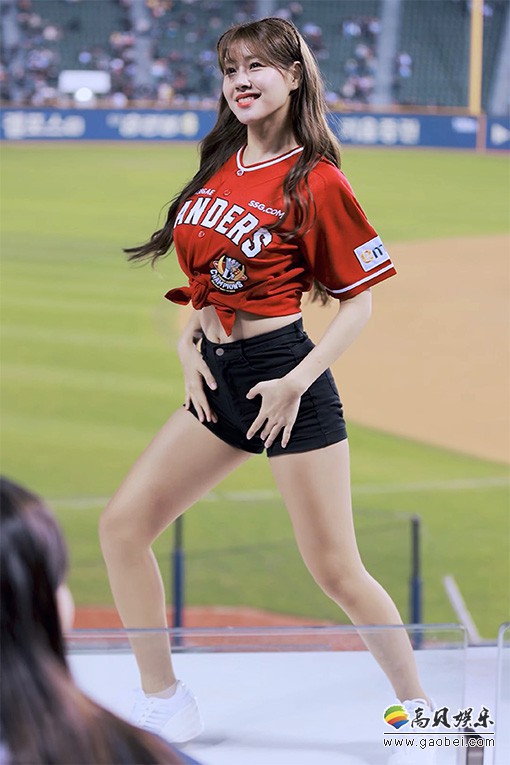 啦啦队 饭拍秀 [ID131580 版本]【20合集 12.8 GB】