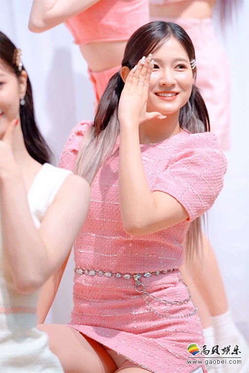 Cherry Bullet 饭拍秀 拍摄日期：20230325【2合集 455 MB】