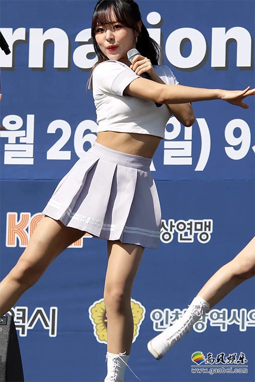 We;Na 饭拍秀 拍摄日期：20230326【2合集 625 MB】