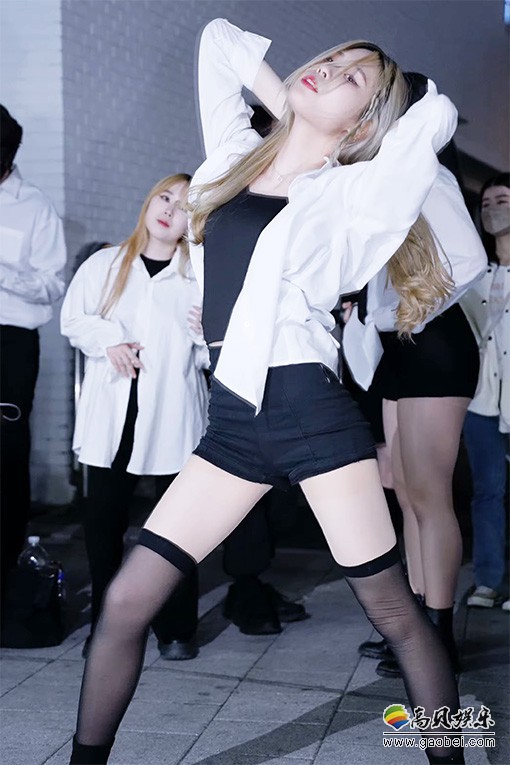 Dazzling 饭拍秀 拍摄日期：20230428【33合集 8.62 GB】