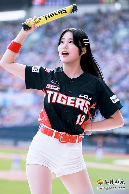 啦啦队 饭拍秀 [ID131985 版本]【20合集 7.41 GB】