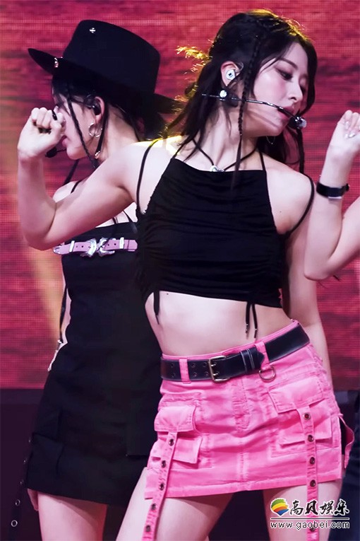 LE SSERAFIM 饭拍秀 拍摄日期：20230512【3合集 1.57 GB】