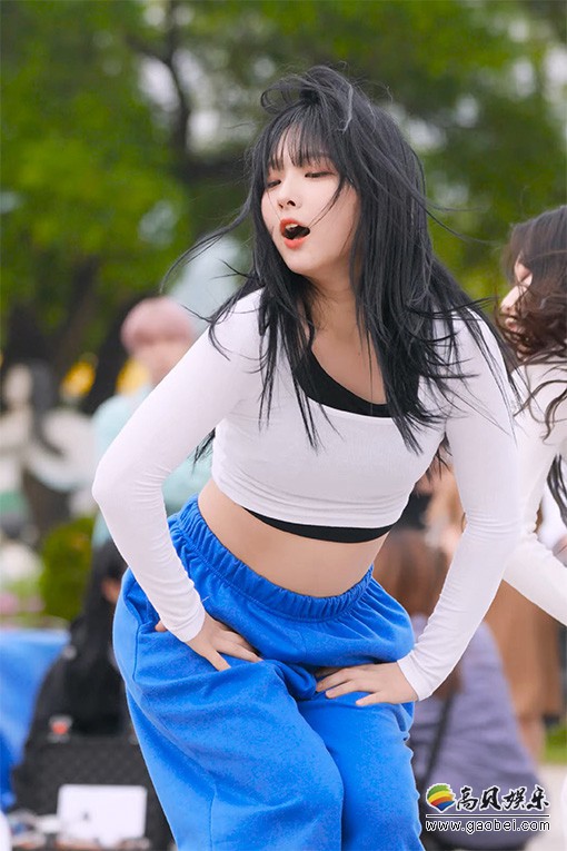 4x4 studio 饭拍秀 拍摄日期：20230513【29合集 11.8 GB】