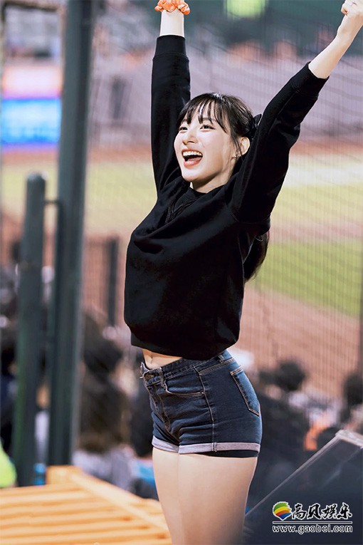 啦啦队 饭拍秀 [ID132073 版本]【20合集 7.67 GB】