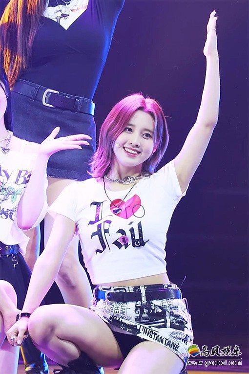 LIGHTSUM 饭拍秀 拍摄日期：20230611【9合集 4.04 GB】